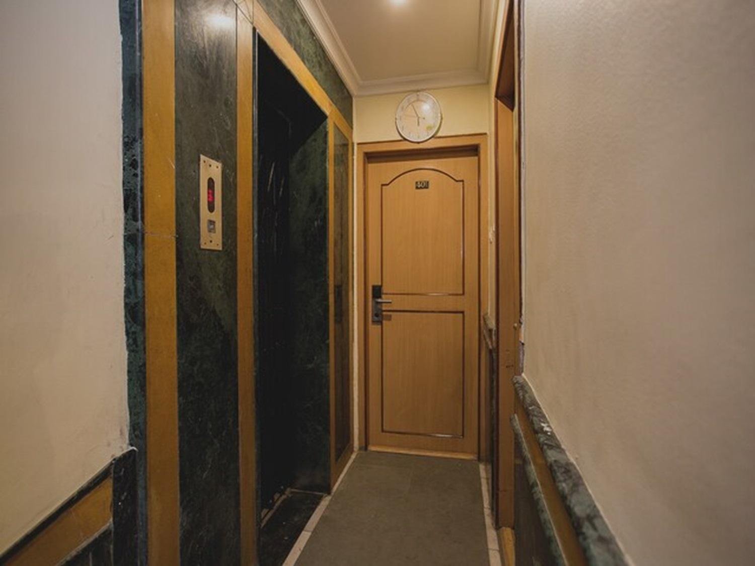 Hotel Padma Krishna 浦那 外观 照片